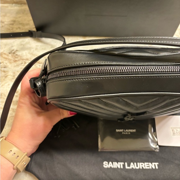 Saint Laurent Lou Lou Medium YSL Camera Bag with Pocket in Quilted Leather - Picture 11 of 15